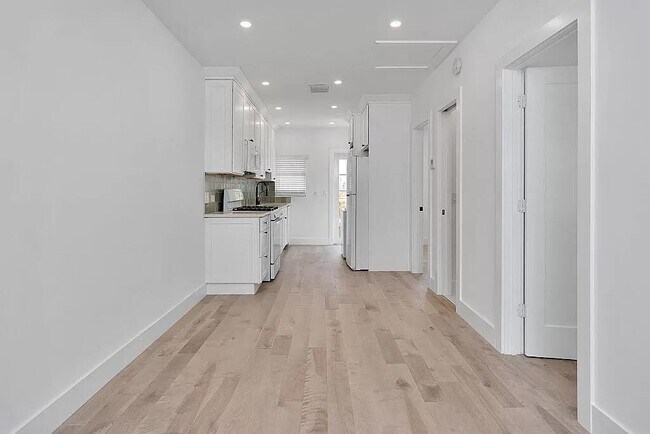 Foto del edificio - 829 N K St