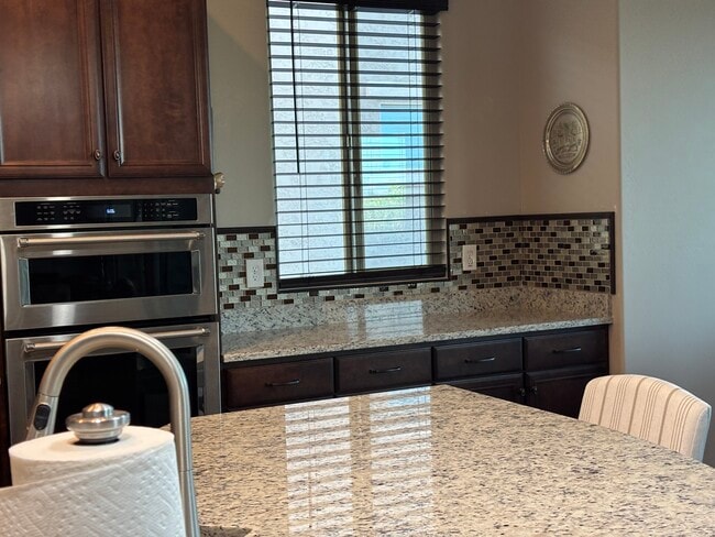 Building Photo - 5892 W Cactus Wren Way