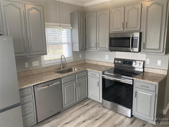 Building Photo - 8743 Fox Chase Ln