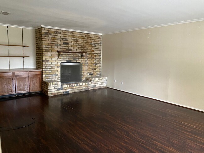 Foto del edificio - 2328 Garden Park Ct
