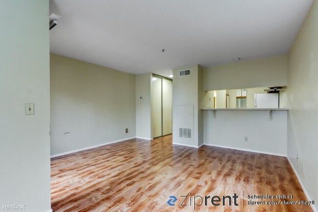 Building Photo - Studio, 1 bath Condo - 480 Bollinger Canyo...