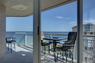 Building Photo - 3880 N Hwy A1A