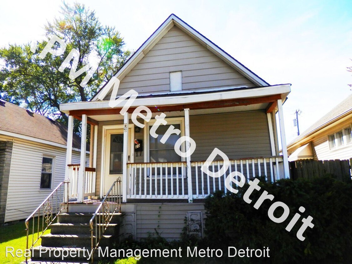 3 br, 2 bath House 20 E. Alexis House Rental in Ecorse, MI