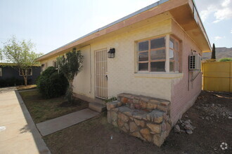 Building Photo - 3900 Flory Ave