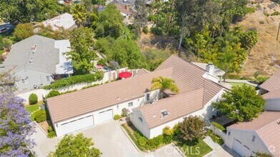 Building Photo - 1802 Prince Albert Dr