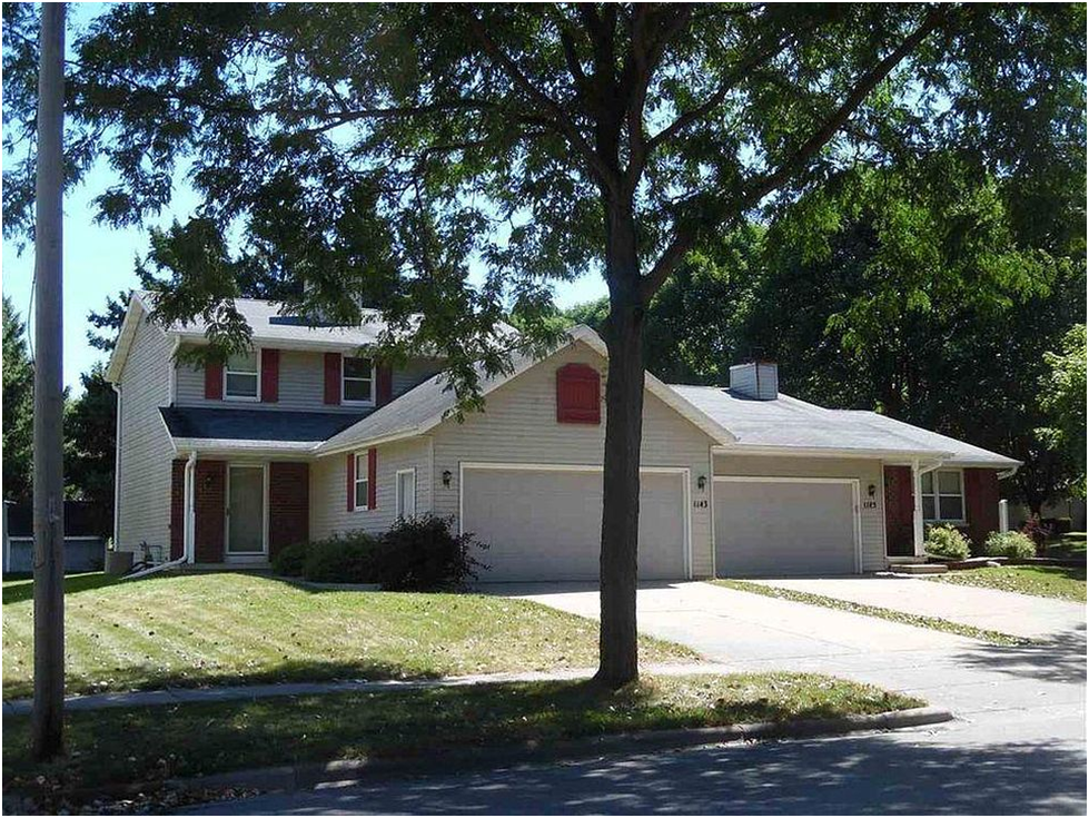 Front yard - 1143 Lacount Rd