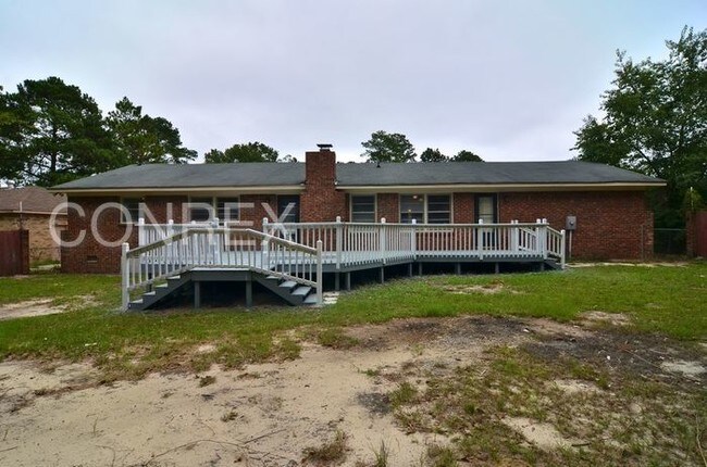 Building Photo - 213 Folkstone Rd