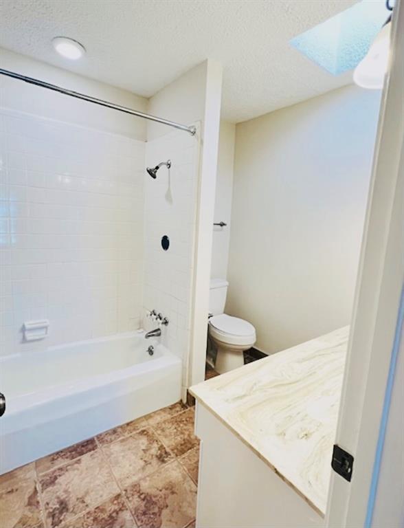 Foto del edificio - 496 N Post Oak Ln