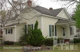 Building Photo - 806 W Roseboro St