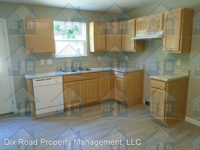 Building Photo - 3 br, 2.5 bath House - 410 McEwing Drive,