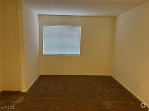 Building Photo - 2418 Grand Prize Ave