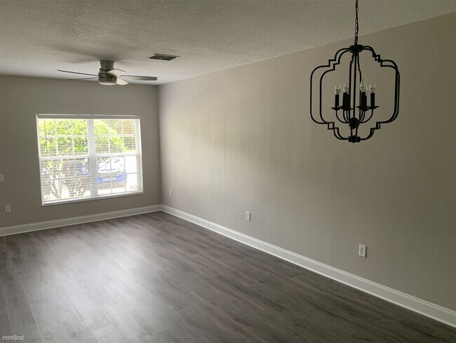 Foto del edificio - 2 br, 1.5 bath Townhome - 1250 Standridge ...