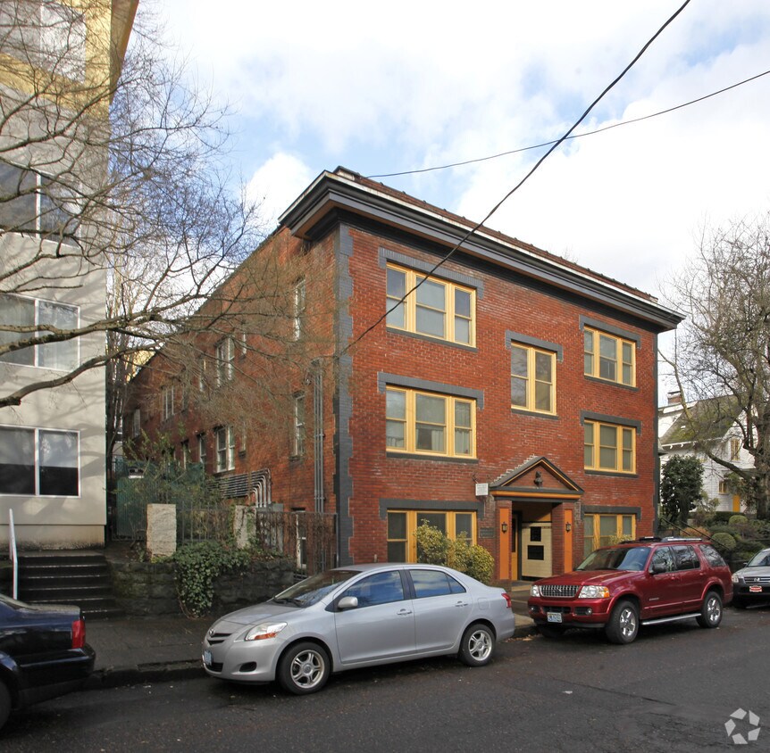 Primary Photo - Charlotte Rose Apartments
