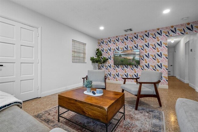 Foto del edificio - 314 W Alva St