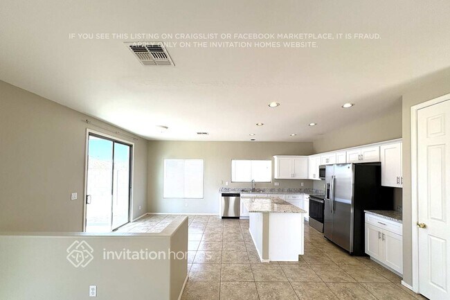 Foto del edificio - 25617 W Nancy Ln