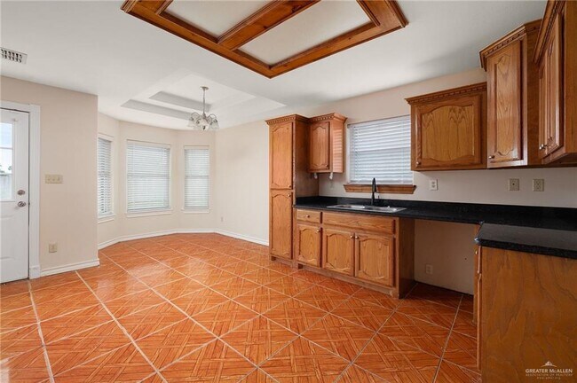 Foto del edificio - 14 Harvard Ave