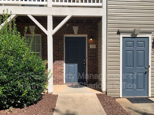 Building Photo - 119 Steam Engine Dr