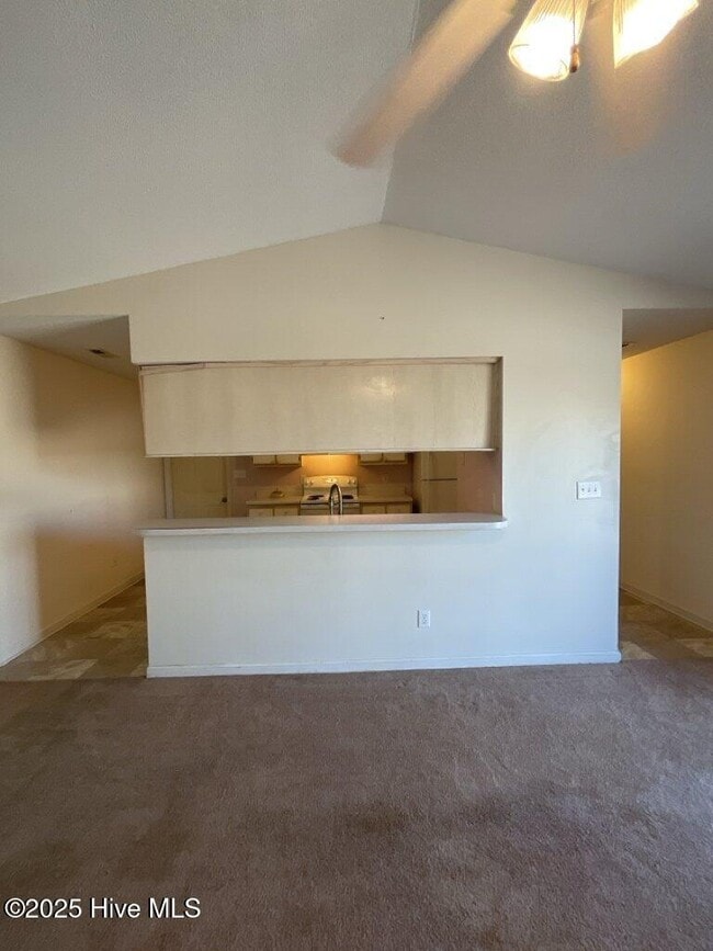 Building Photo - 218 Faison Ln