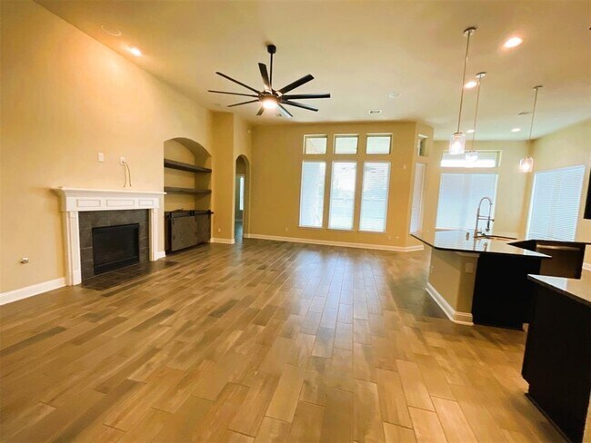 Foto del edificio - 18914 Winterpark Forest Ln
