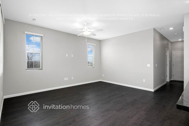 Building Photo - 1867 S Elk Way