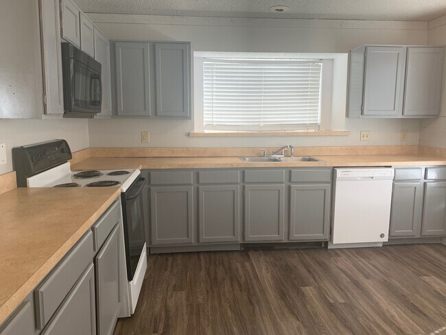 Foto del edificio - Affordable 3/2 House