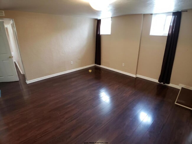 Foto del edificio - 4288 Hooker St