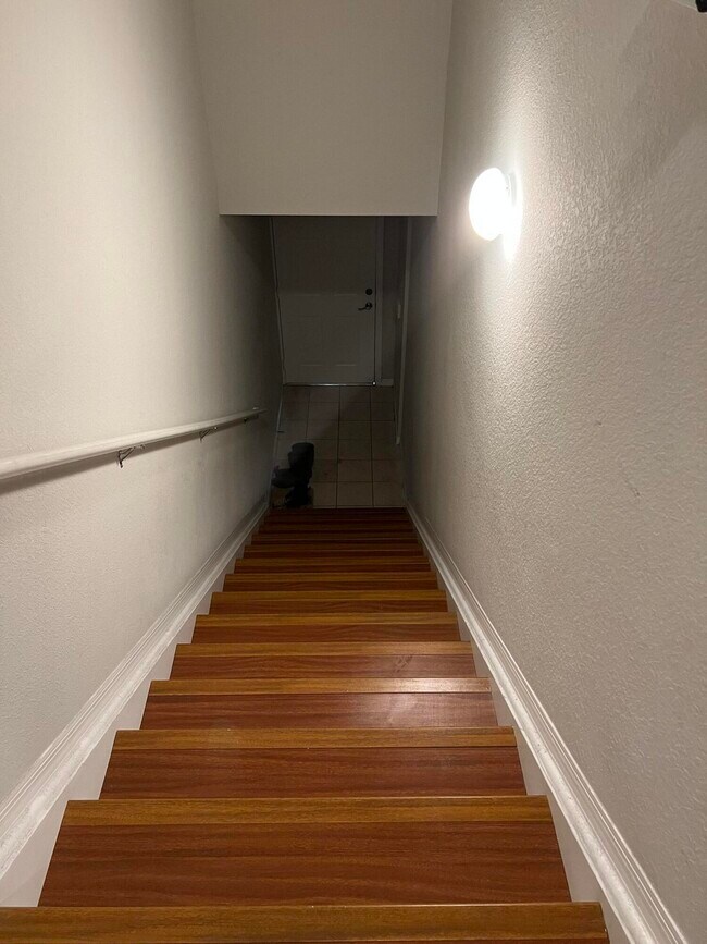 Foto del edificio - 128 SW Peacock Blvd