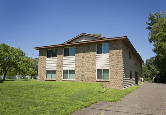 Primary Photo - Eastern Park Apartments