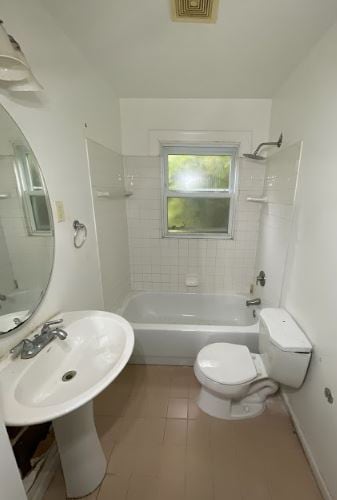 Foto del edificio - 2123 Rosebud Ave