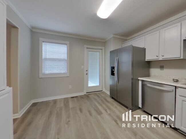 Foto del edificio - 514 Woodwind Dr