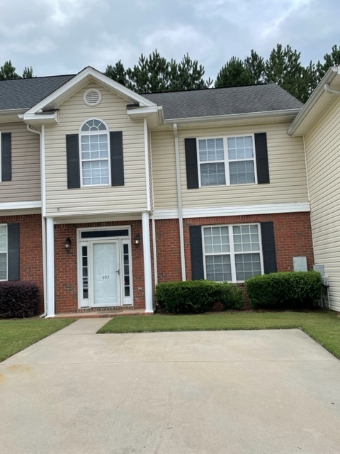 Primary Photo - 407 Snead Way