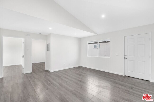 Foto del edificio - 3509-3504 Kinney St