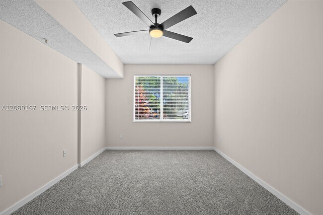 Foto del edificio - 6992 SW 39th St