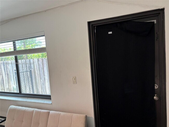 Foto del edificio - 7730 SW 127th Dr