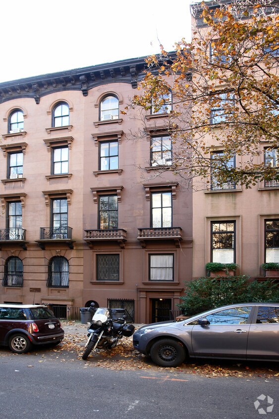 Primary Photo - 98 Pierrepont St