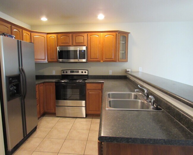Building Photo - 406 Ridges Blvd