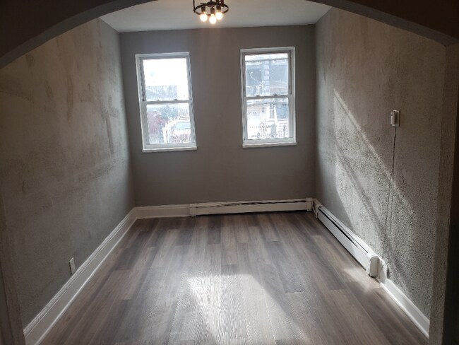 Foto del edificio - 119 Inslee Pl