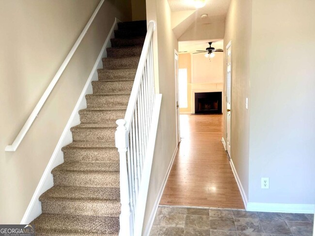 Foto del edificio - 2710 Parkway Trail