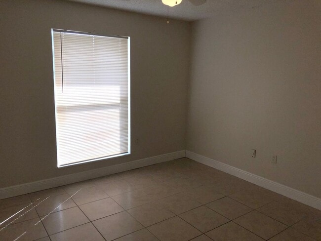 Photo - Spacious 2 Bedroom, 1 Bathroom Condo