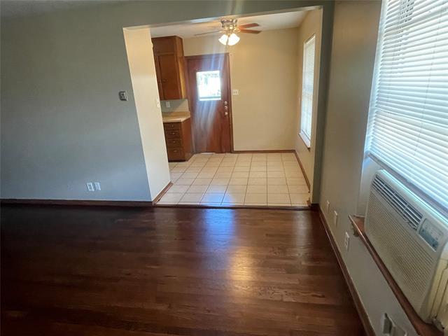 Foto del edificio - 2421 S Tyler St