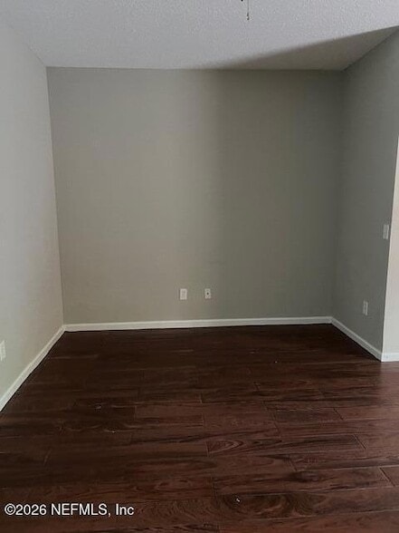 Building Photo - 6849 Misty View Dr