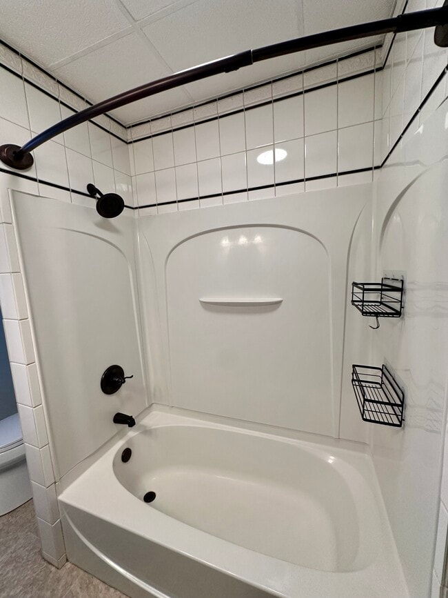 Building Photo - 210 E Allegheny St