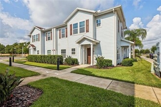 Building Photo - 8924 Shine Dr