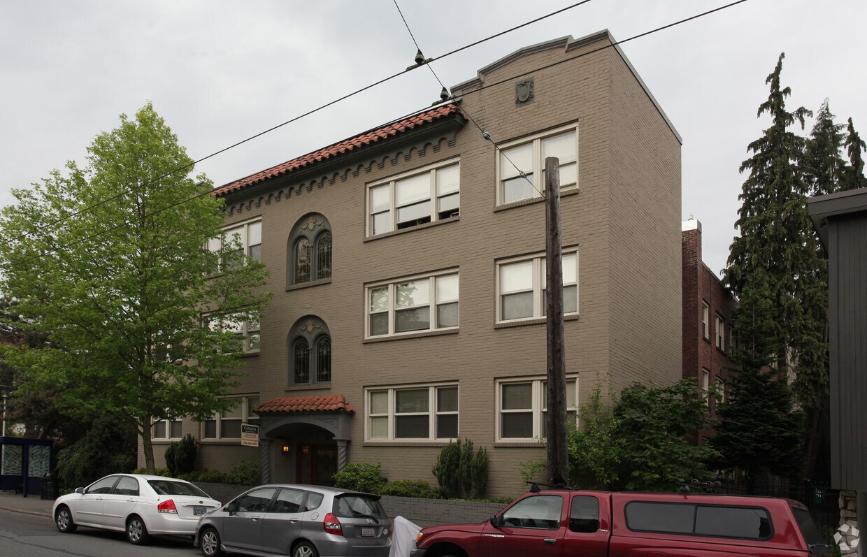 Catalina Apartments Apartments in Seattle, WA