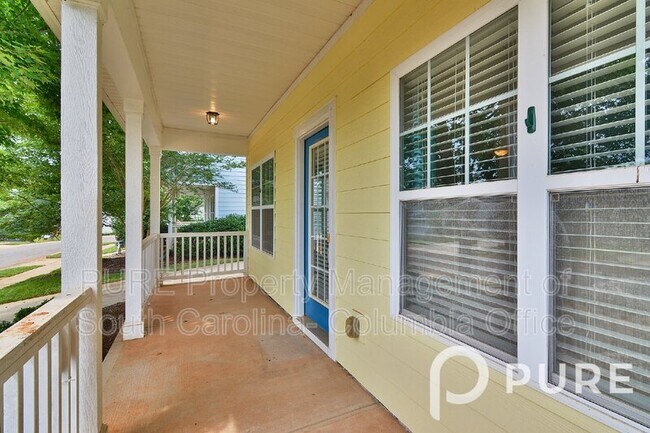 Building Photo - 24593 Blue Heron Cir