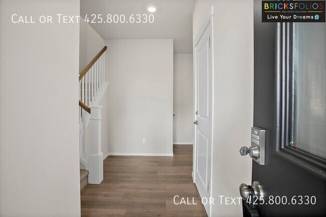 Foto del edificio - Brand New Home For Rent in Port Orchard