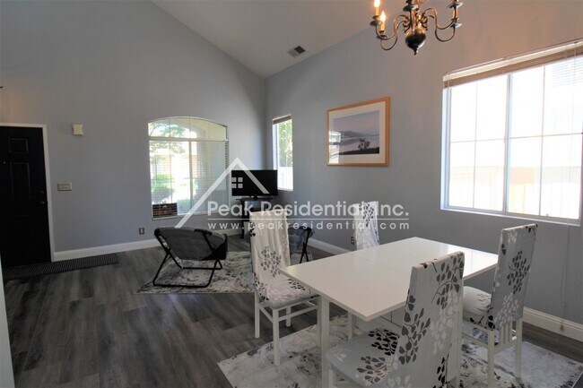 Building Photo - 9567 Diamond Point Ln