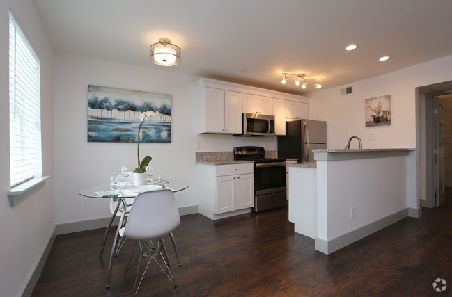 Interior Photo - The Boxtree Apartments