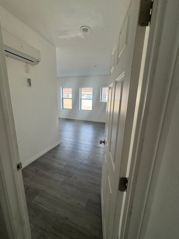 Foto del edificio - 4502 South Broadway