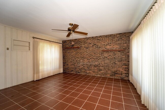 Building Photo - 61 Avista Cir